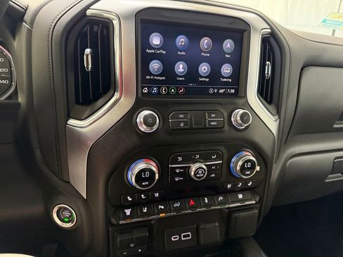Used 2023 GMC Sierra 3500 SLT w/ SLT Premium Package AWD/4WD image 17
