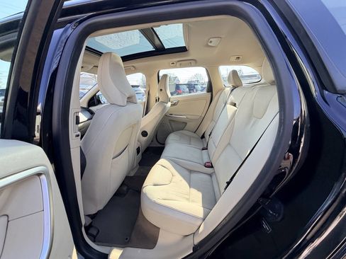 Used 2010 Volvo XC60 3.2 image 23