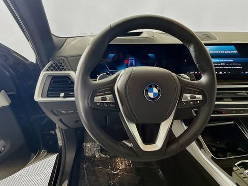 Used 2024 BMW X5 xDrive50e w/ Premium Package image 11