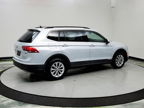 Used 2019 Volkswagen Tiguan S image 5