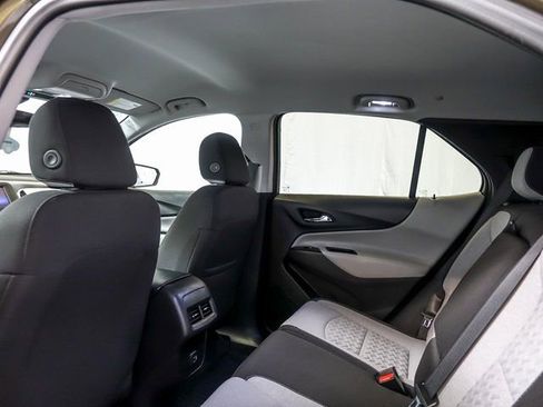 Certified 2024 Chevrolet Equinox LT w/ Driver Convenience Package image 15