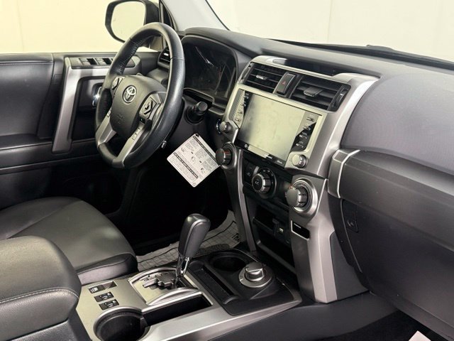 Used 2024 Toyota 4Runner SR5 Premium w/ Moonroof Package AWD/4WD image 33