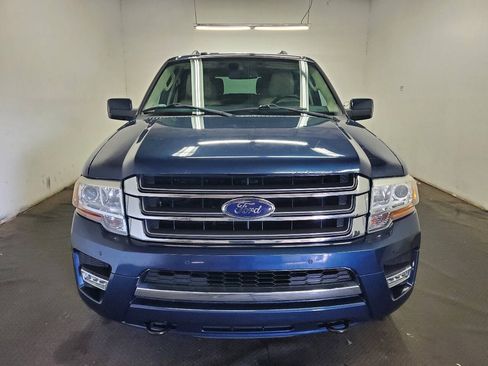 Used 2016 Ford Expedition EL Limited w/ Equipment Group 301A AWD/4WD image 2