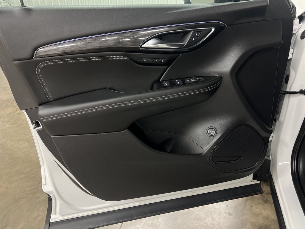 Certified 2023 Buick Envision Essence AWD/4WD image 15