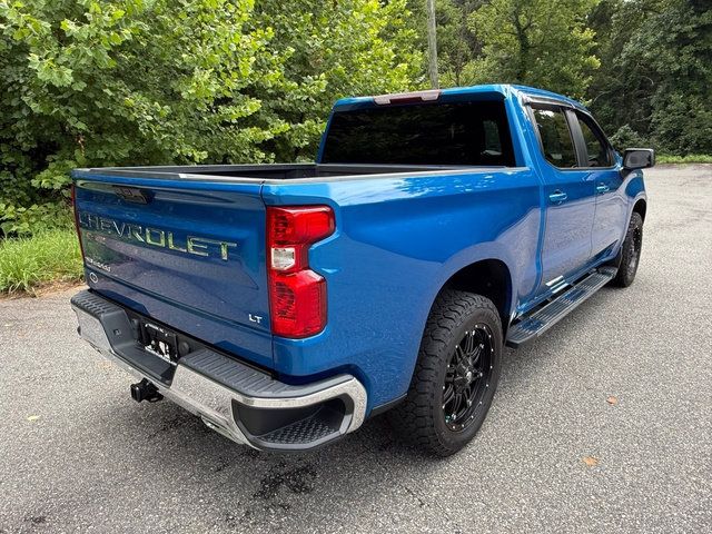 Used 2022 Chevrolet Silverado 1500 LT AWD/4WD image 6