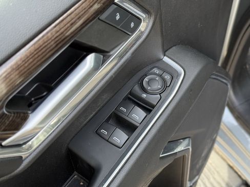 Used 2024 Chevrolet Silverado 1500 RST image 14