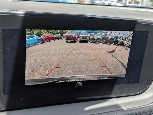 Certified 2024 Buick Encore GX Preferred FWD image 18