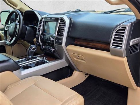 Used 2016 Ford F150 Lariat RWD image 21