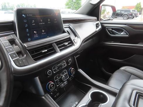 Used 2024 Chevrolet Tahoe Z71 w/ Z71 Off-Road Package AWD/4WD image 39
