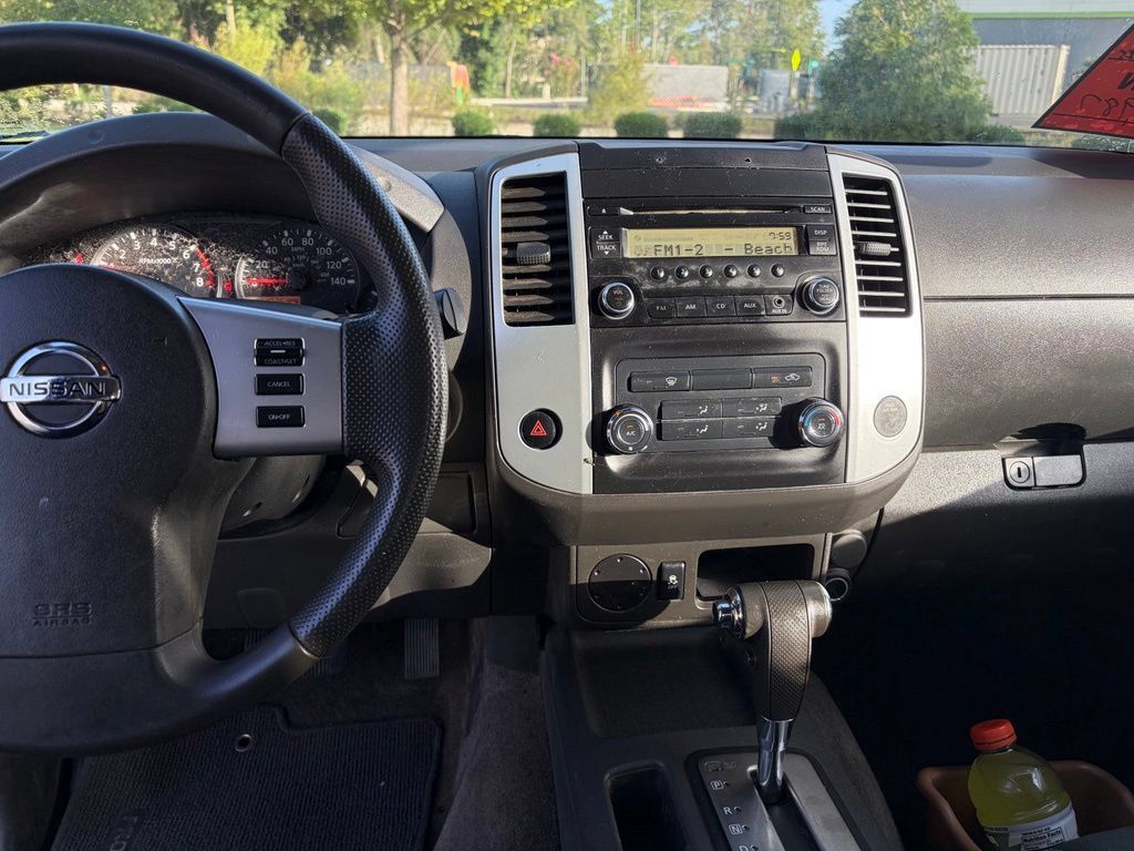 Used 2015 Nissan Frontier S RWD image 18