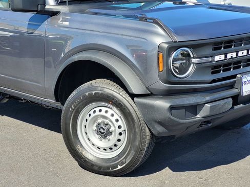 New 2025 Ford Bronco 2-Door image 28