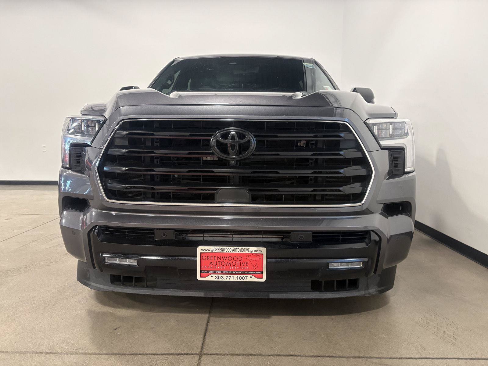 Used 2025 Toyota Sequoia 4WD image 10