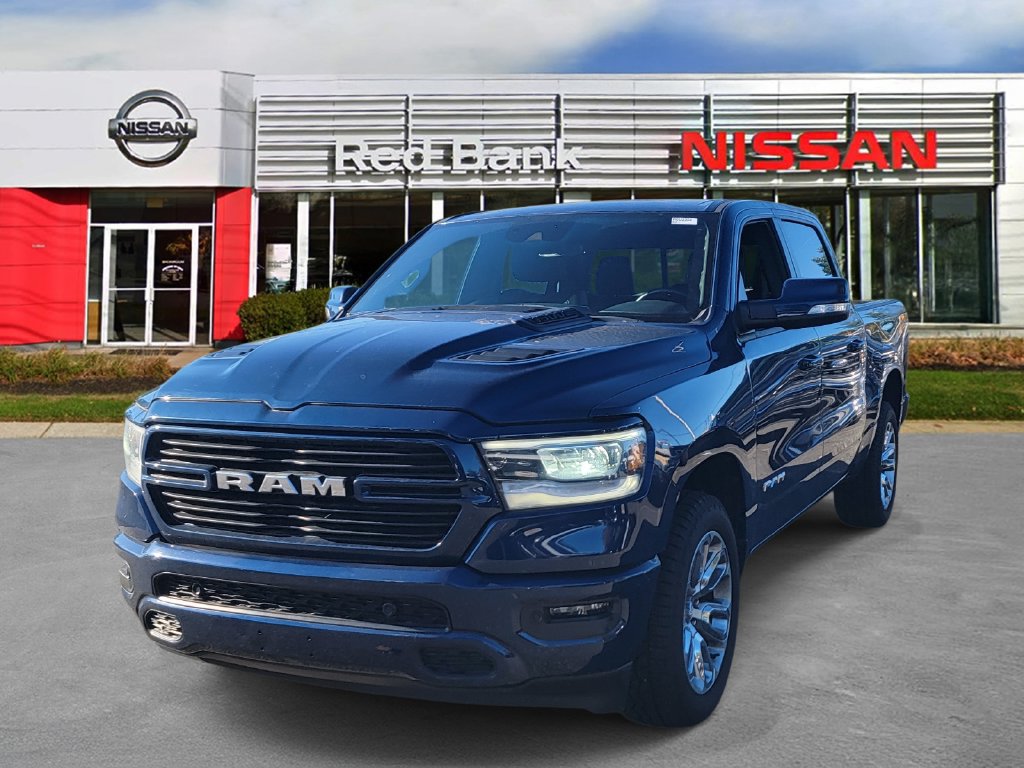 Used 2023 RAM 1500 Laramie AWD/4WD image 4