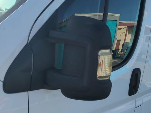 Used 2023 RAM ProMaster 2500 FWD image 12