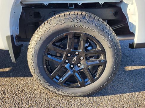 New 2026 Chevrolet Silverado 1500 LT Trail Boss w/ Convenience Package II image 19