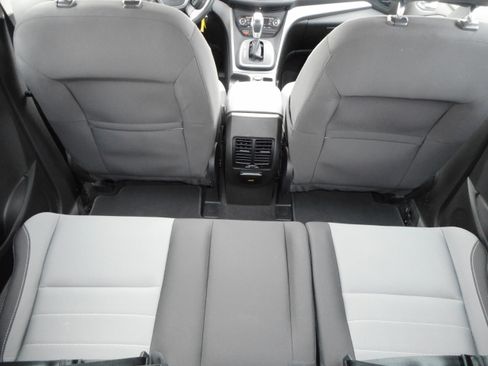 Used 2015 Ford C-MAX SE image 23