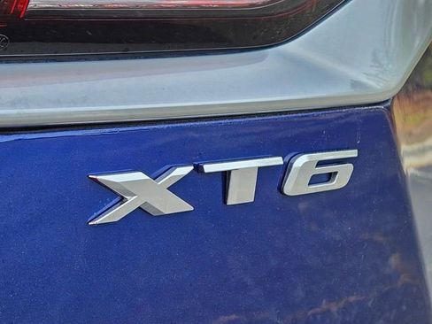 Certified 2025 Cadillac XT6 Premium Luxury image 17