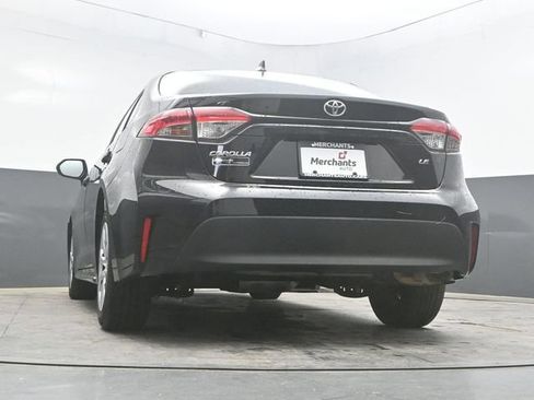 Used 2023 Toyota Corolla LE FWD image 28