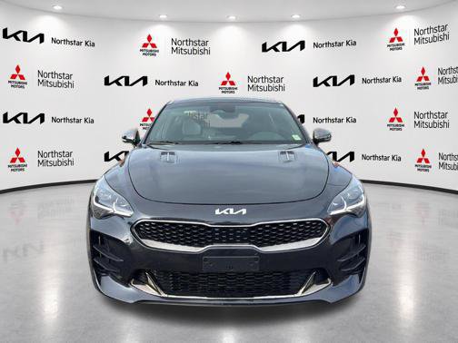 Used 2023 Kia Stinger GT2 RWD image 11