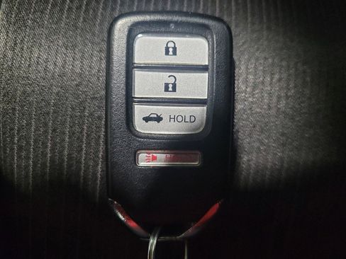 Used 2018 Honda Accord Sport image 32