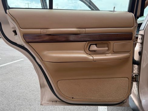Used 1996 Mercury Grand Marquis LS RWD image 15