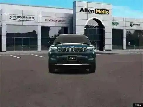 New 2026 Jeep Compass Limited image 10