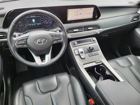 Certified 2021 Hyundai Palisade SEL image 17