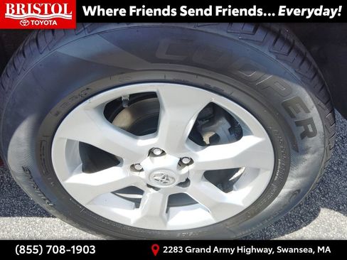 Used 2012 Toyota RAV4 Limited w/ Premium Plus Value Pkg AWD/4WD image 12