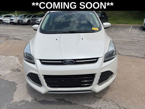 Used 2013 Ford Escape Titanium w/ Parking Technology Pkg FWD image 2