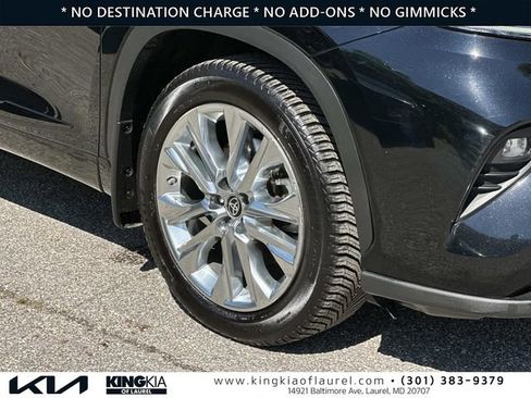 Used 2022 Toyota Highlander Limited w/ Protection Package #3 (TMS) AWD/4WD image 30