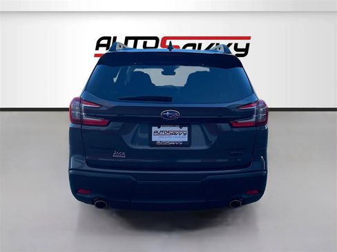 Used 2024 Subaru Ascent Onyx Edition Limited image 6