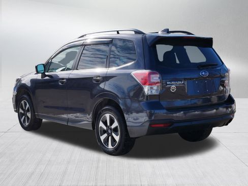 Used 2017 Subaru Forester 2.5i Limited image 5