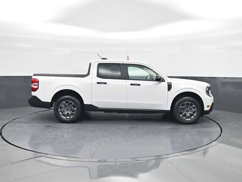 New 2025 Ford Maverick XLT w/ Equipment Group 301A image 9