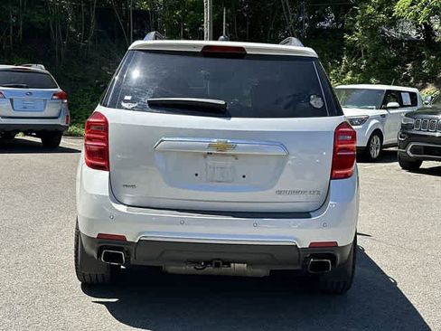 Used 2016 Chevrolet Equinox LTZ w/ Enhanced Convenience Package AWD/4WD image 4