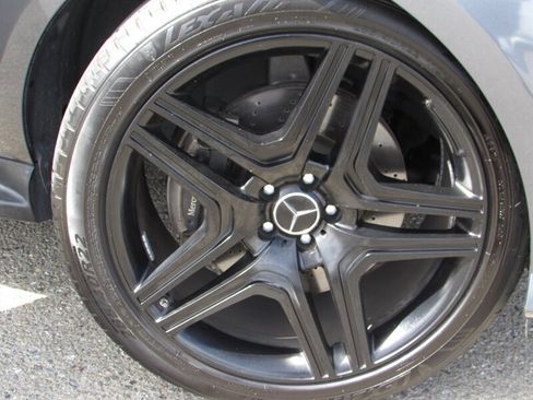 Used 2014 Mercedes-Benz ML 550 4MATIC image 29