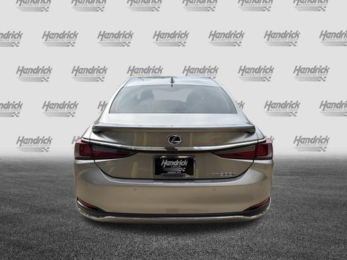 Used 2021 Lexus ES 300h w/ Premium Package FWD image 9