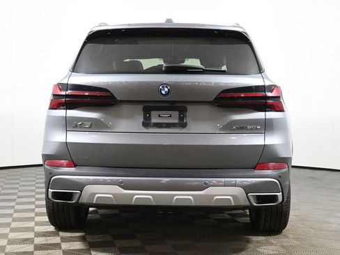 Certified 2024 BMW X5 xDrive50e w/ Premium Package image 6