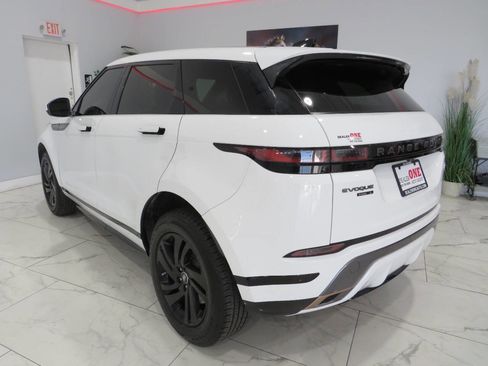 Used 2020 Land Rover Range Rover Evoque R-Dynamic S image 6