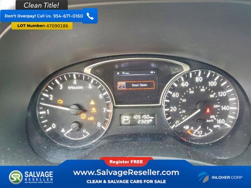 Used 2014 Nissan Pathfinder S image 12