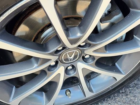 Used 2015 Acura TLX V6 SH-AWD w/ Advance Package image 6