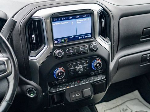 Used 2020 Chevrolet Silverado 1500 LT w/ Texas Edition image 19