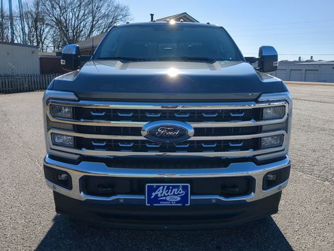 New 2026 Ford F250 Lariat w/ Lariat Premium Package image 7