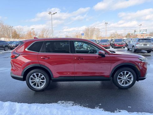 Used 2023 Honda CR-V EX image 6