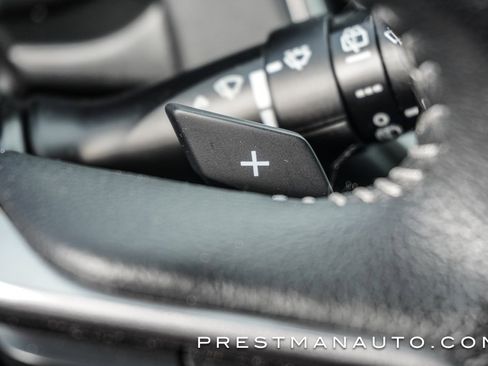 Used 2022 Subaru Outback Limited image 40