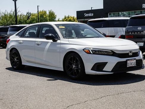 Used 2022 Honda Civic Sport image 6