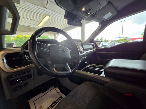 Used 2021 Ford F150 XLT w/ Equipment Group 302A High image 9