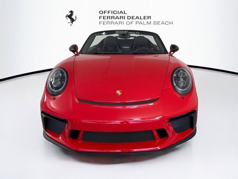 Used 2019 Porsche 911 Speedster image 2
