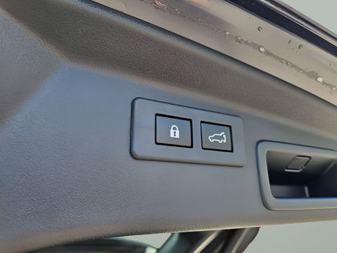 Certified 2026 Subaru Outback Touring XT AWD/4WD image 12