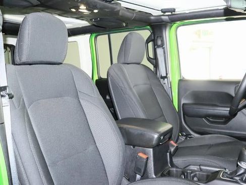 Used 2019 Jeep Wrangler Unlimited Sport S image 15