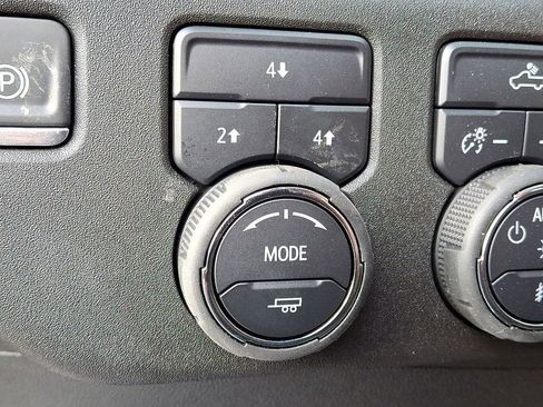 New 2025 Chevrolet Silverado 3500 LT w/ Convenience Package image 14